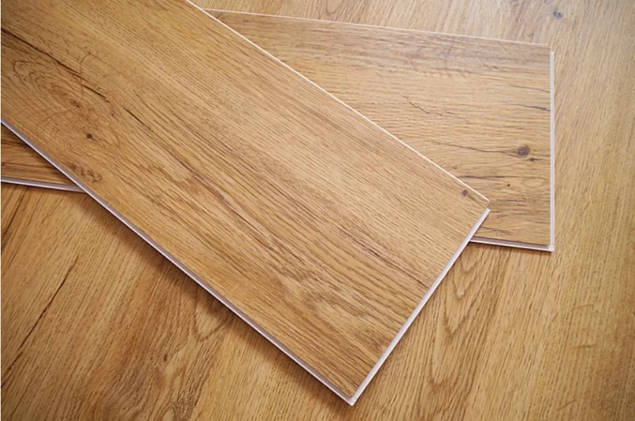 Tấm sàn / tấm tường PVC
